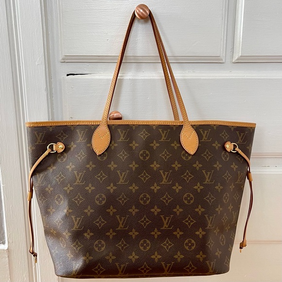 Louis Vuitton Handbags - Louis Vuitton Monogram Canvas Neverfull Tote in Brown and Tan